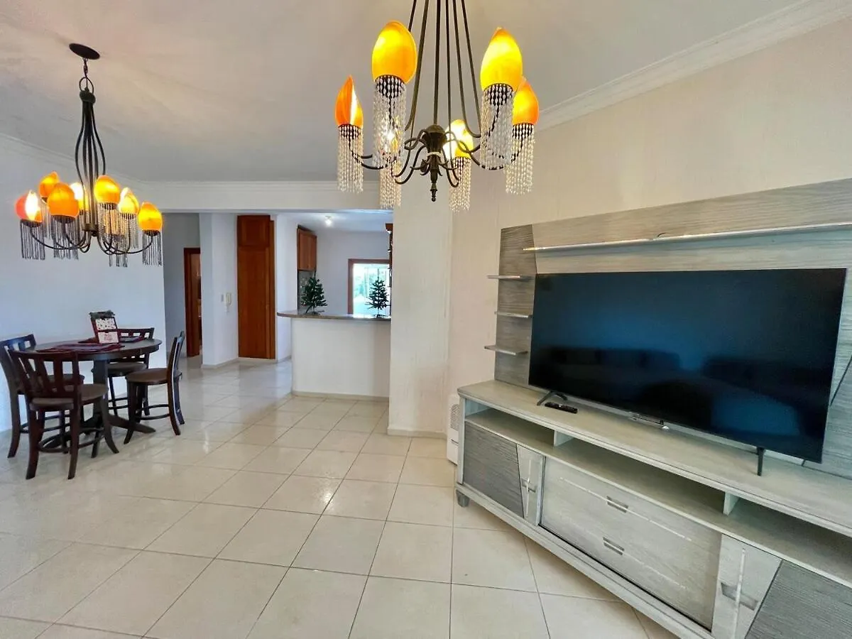 Spacious Apartment Beach Access خوان دوليو