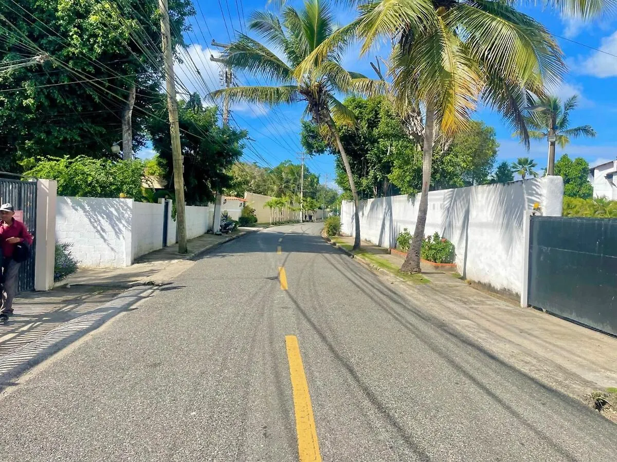 Spacious Apartment Beach Access خوان دوليو